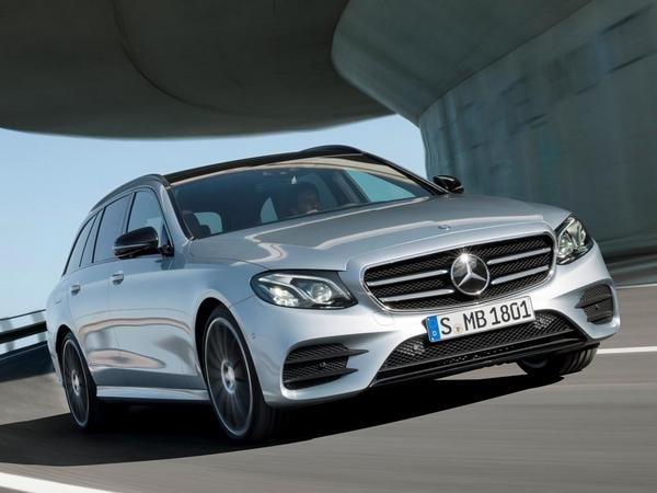 02 2017 Mercedes Benz E400 Wagon