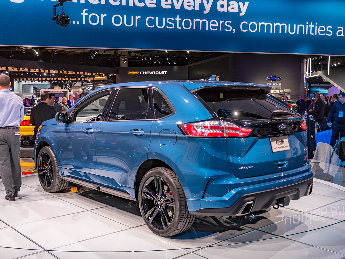 02 2018 Ford Edge ST NAIAS KBB