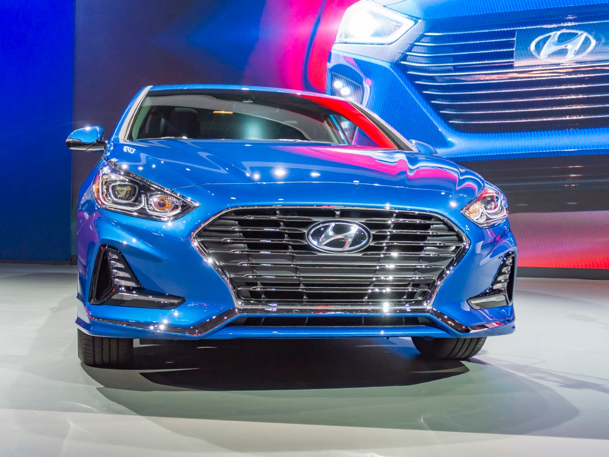 02 2018 Hyundai Sonata NYIAS KBB