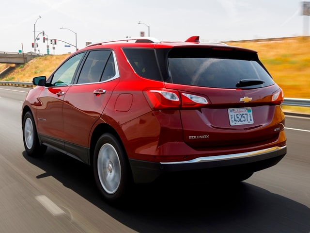 02 2018 Chevrolet Equinox Comparo