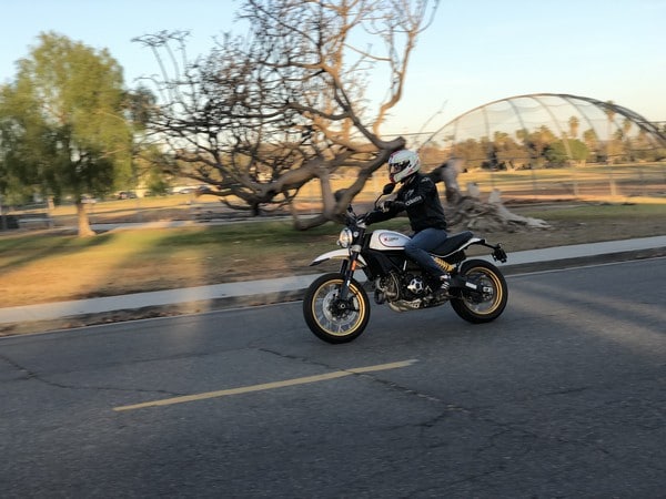 02 2018 Ducati Scrambler Desert Sled