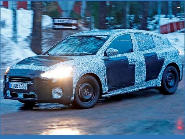 02 2019 Ford Focus Prototype