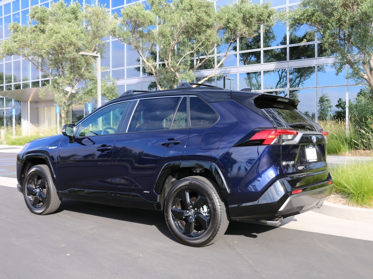 02 2019 Toyota RAV4 KBB