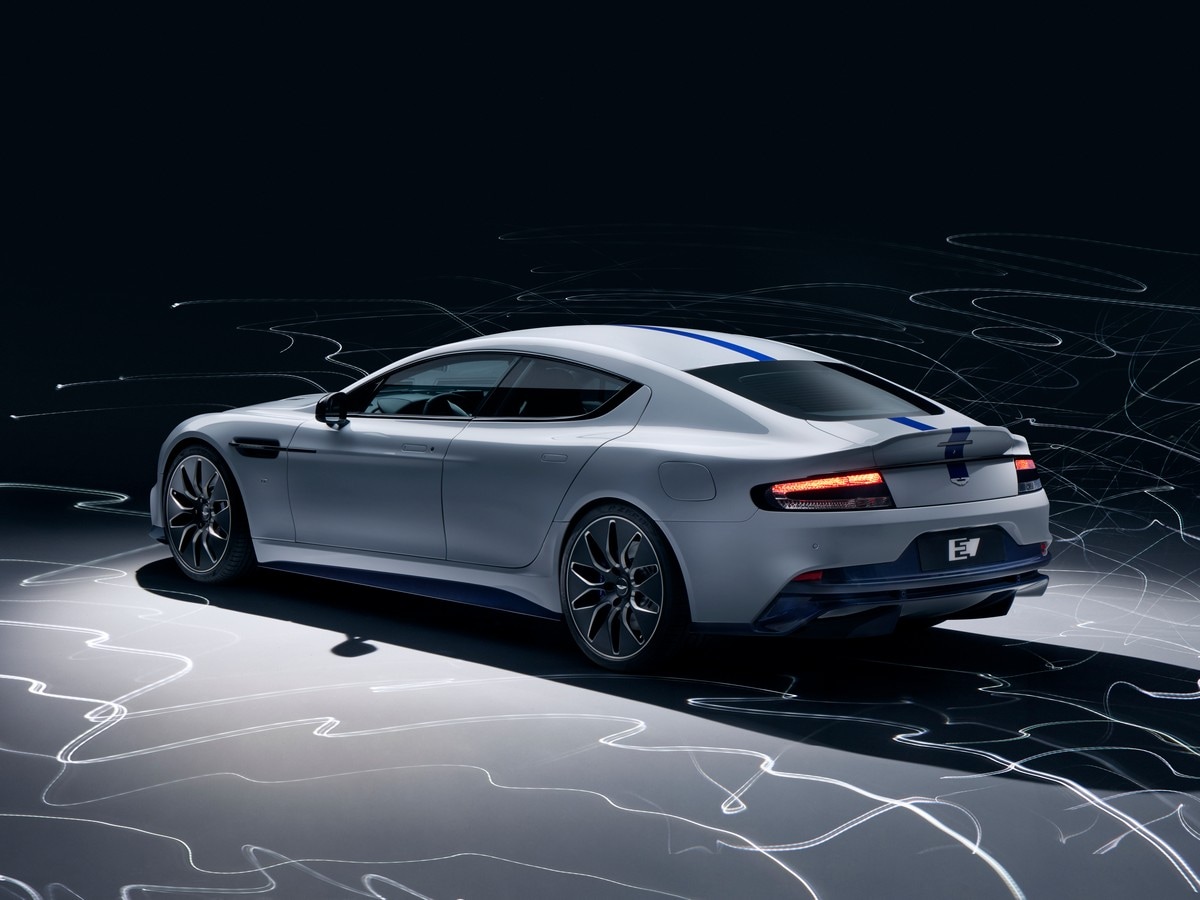 02 Aston Martin Rapide E