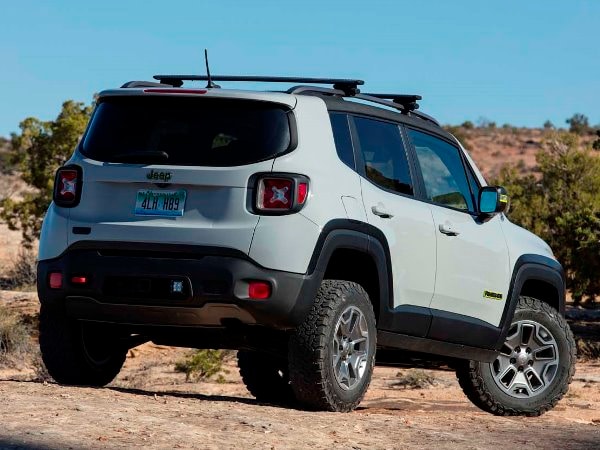 02 Jeep Renegade Commander