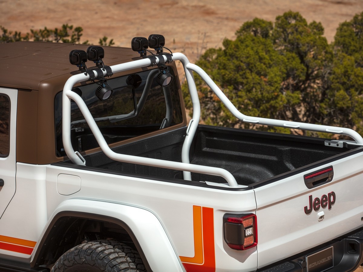 02 Jeep Scrambler Concept