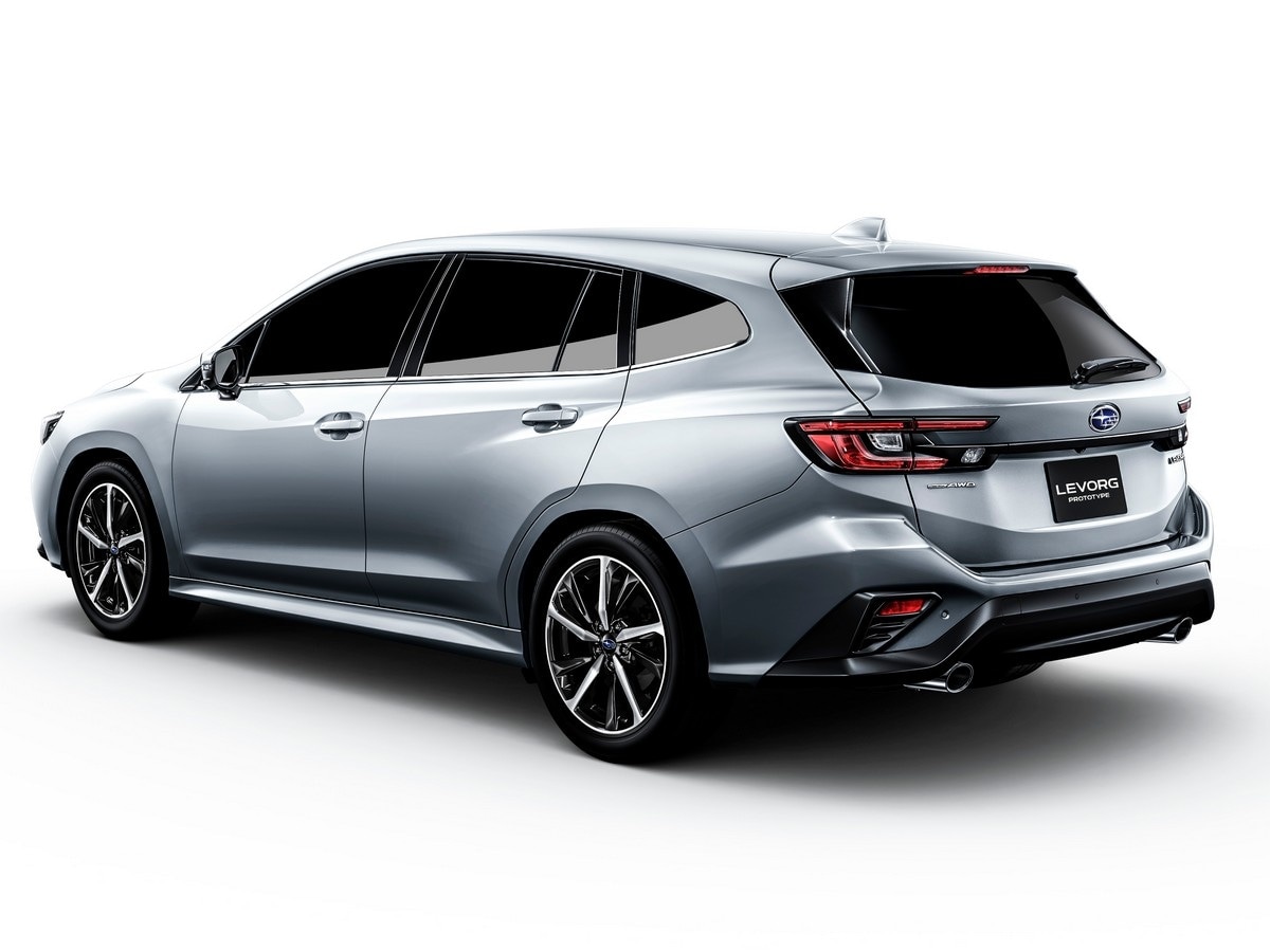 02-subaru-levorg-prototype-1
