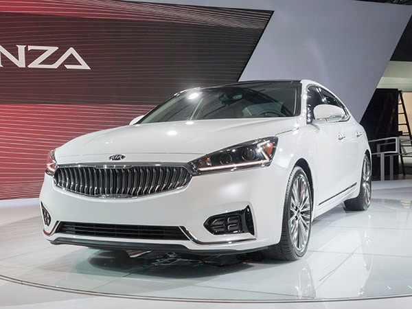 03 2017 Kia Cadenza