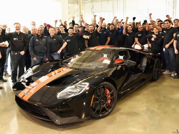03 2017 Ford Gt Job One