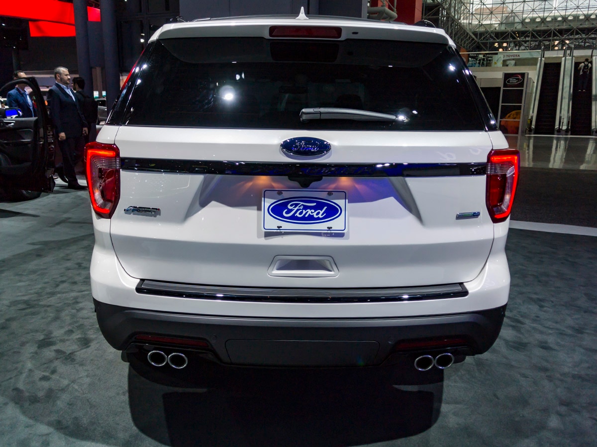 03 2018 Ford Explorer NYIAS KBB