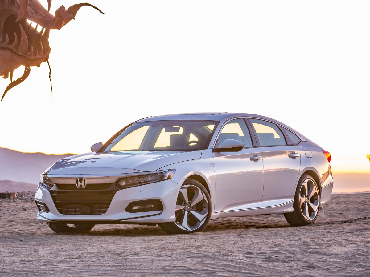 03 2018 Honda Accord Exterior BB Win KBB Win