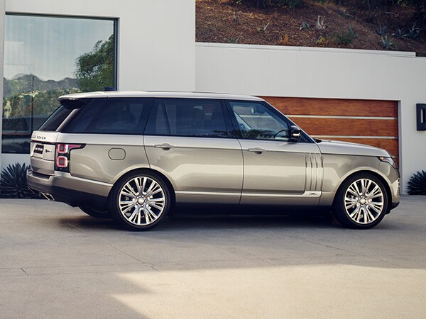 03 2018 Land Rover Range Rover SV Autobiography