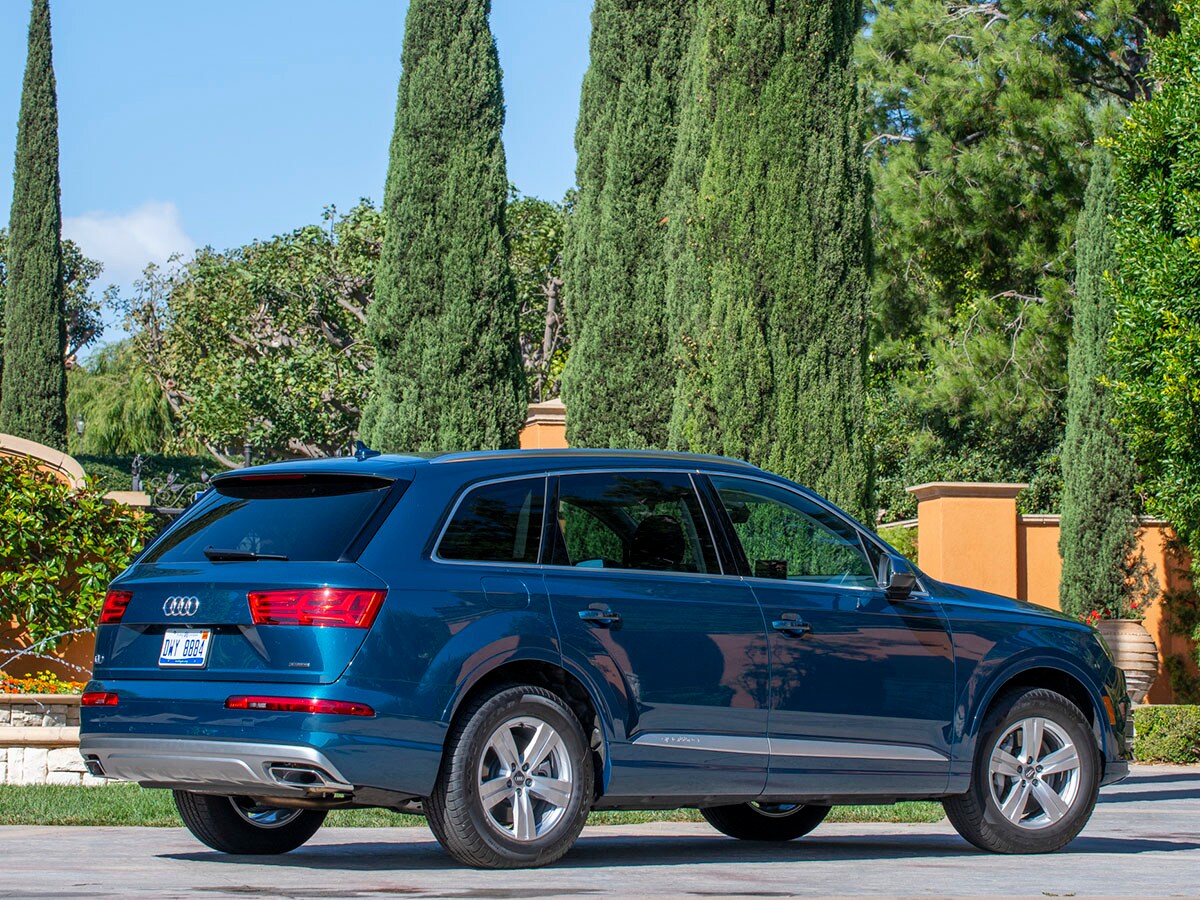 03 2018 Audi Q7 Bb