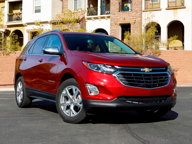 03 2018 Chevrolet Equinox Comparo