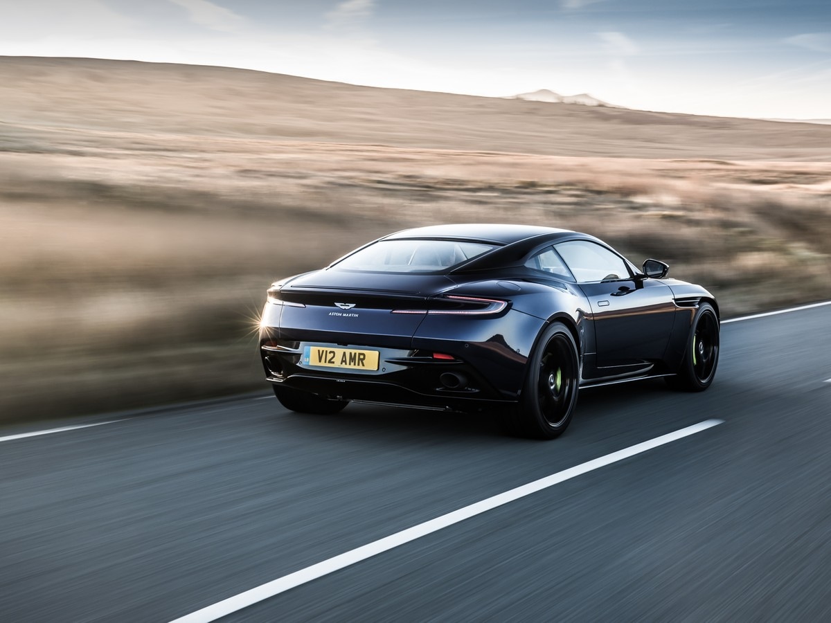 03 2019 Aston Martin Db11 Amr Oem