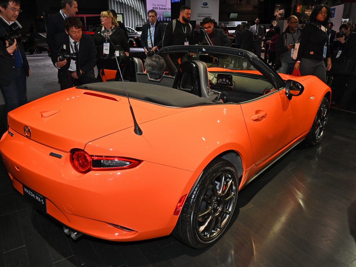 03 2019 Mazda Mx 5 Miata 30th Anniv Cas19