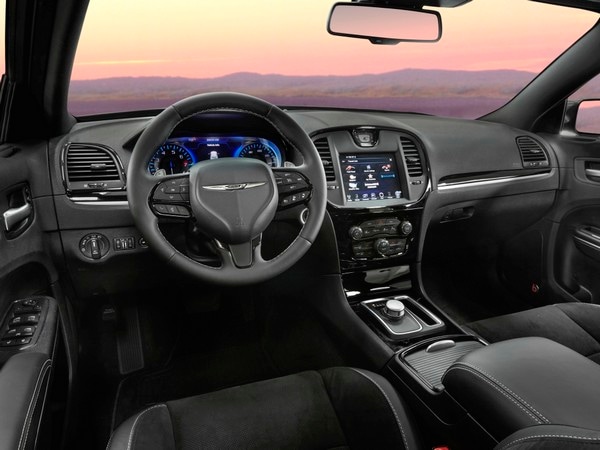 03 2107 Chrysler300 S Sport Appearance Package