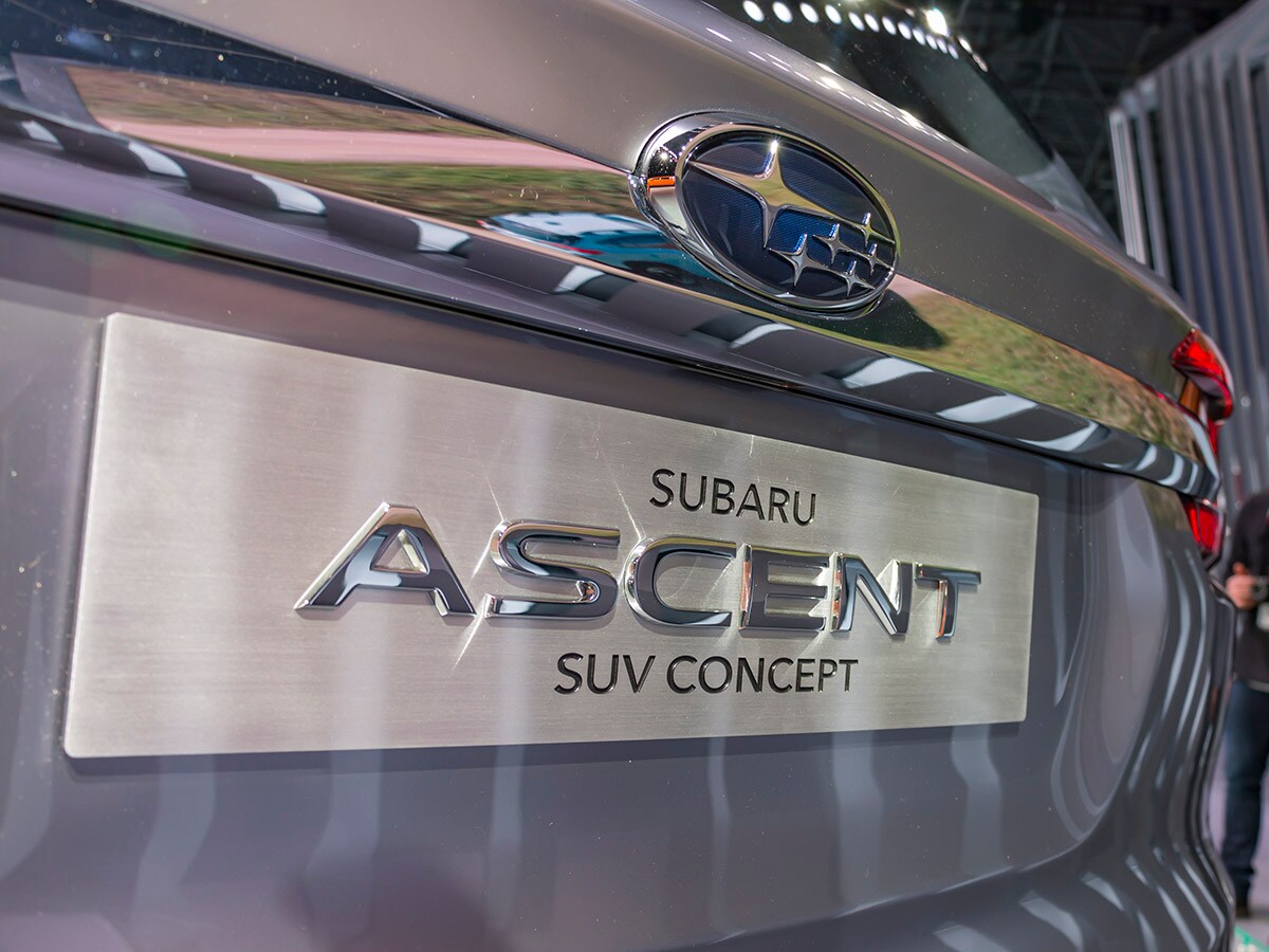 03 Subaru Ascent Concept NYIAS KBB