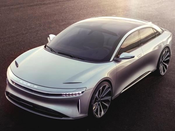 03 Lucid Air Ev
