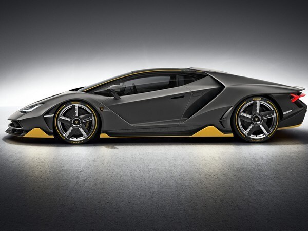 04 2016 Lamborghini Centenario
