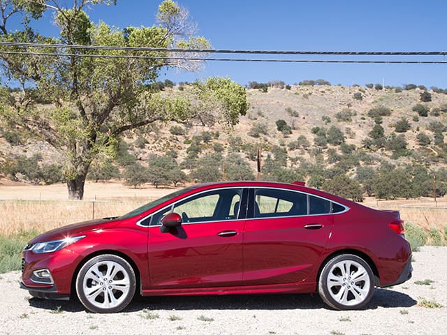 04 2016 Chevrolet Cruze Compact Sedan Comparison