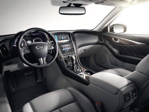 04 2016 Infiniti Q50 2 0 T