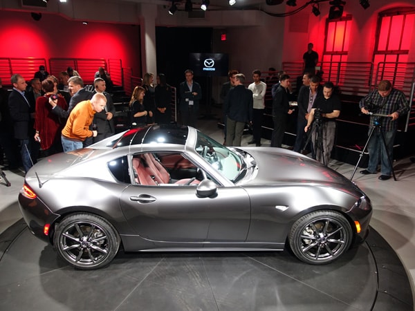 04 2017 Mazda MX 5 RF