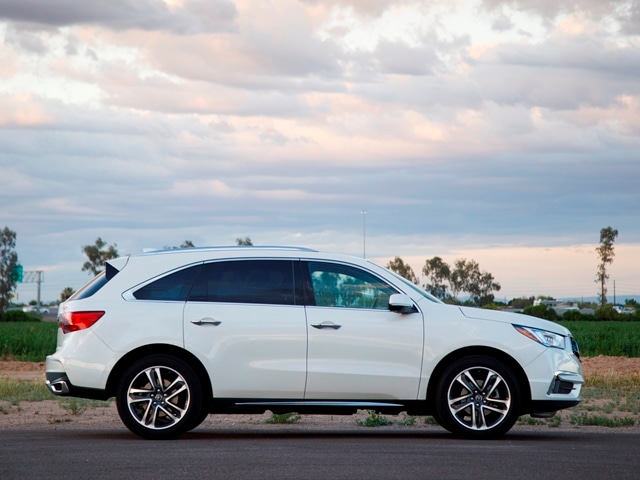 04 2017 Acura Mdx Comparo