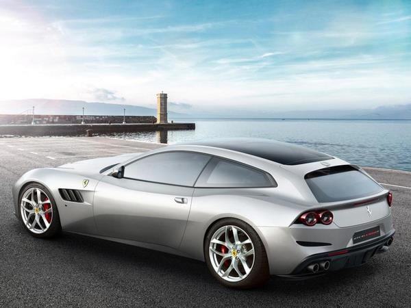 04 2017 Ferrari Gtc4lusso