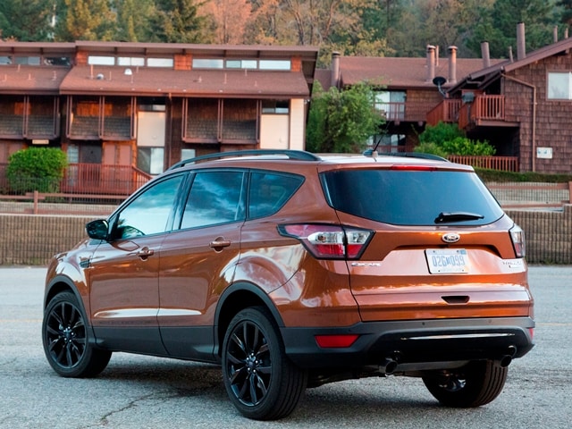 04 2017 Ford Escape Compact Suv Comparison