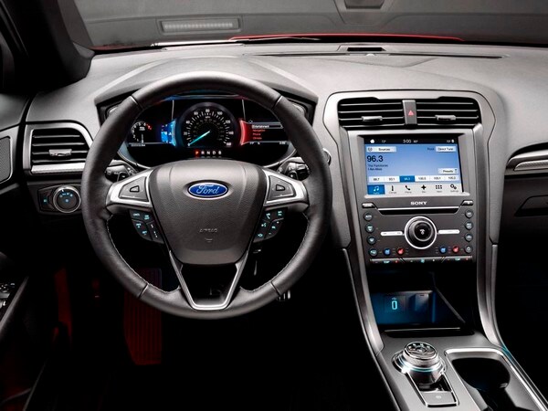 04 2017 Ford Fusion Sport