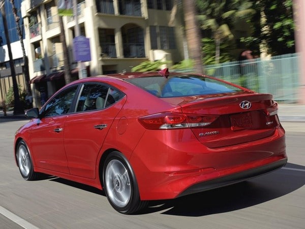 04 2017 Hyundai Elantra