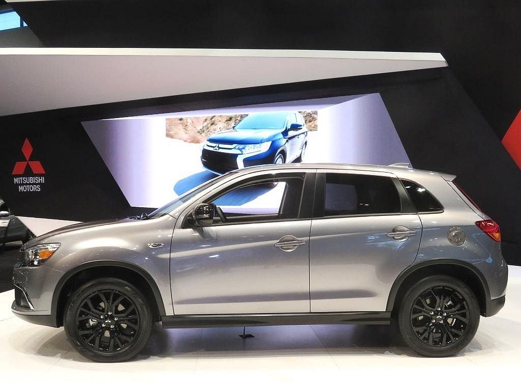 04 2017 Mitsubishi Outlander Sport Special Edition
