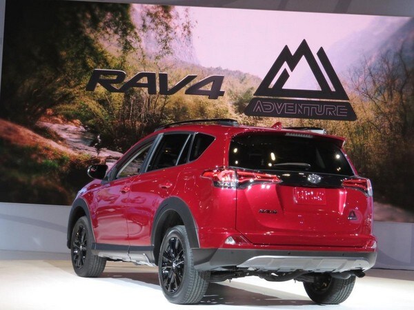 04 2017 Toyota Rav4 Adventure