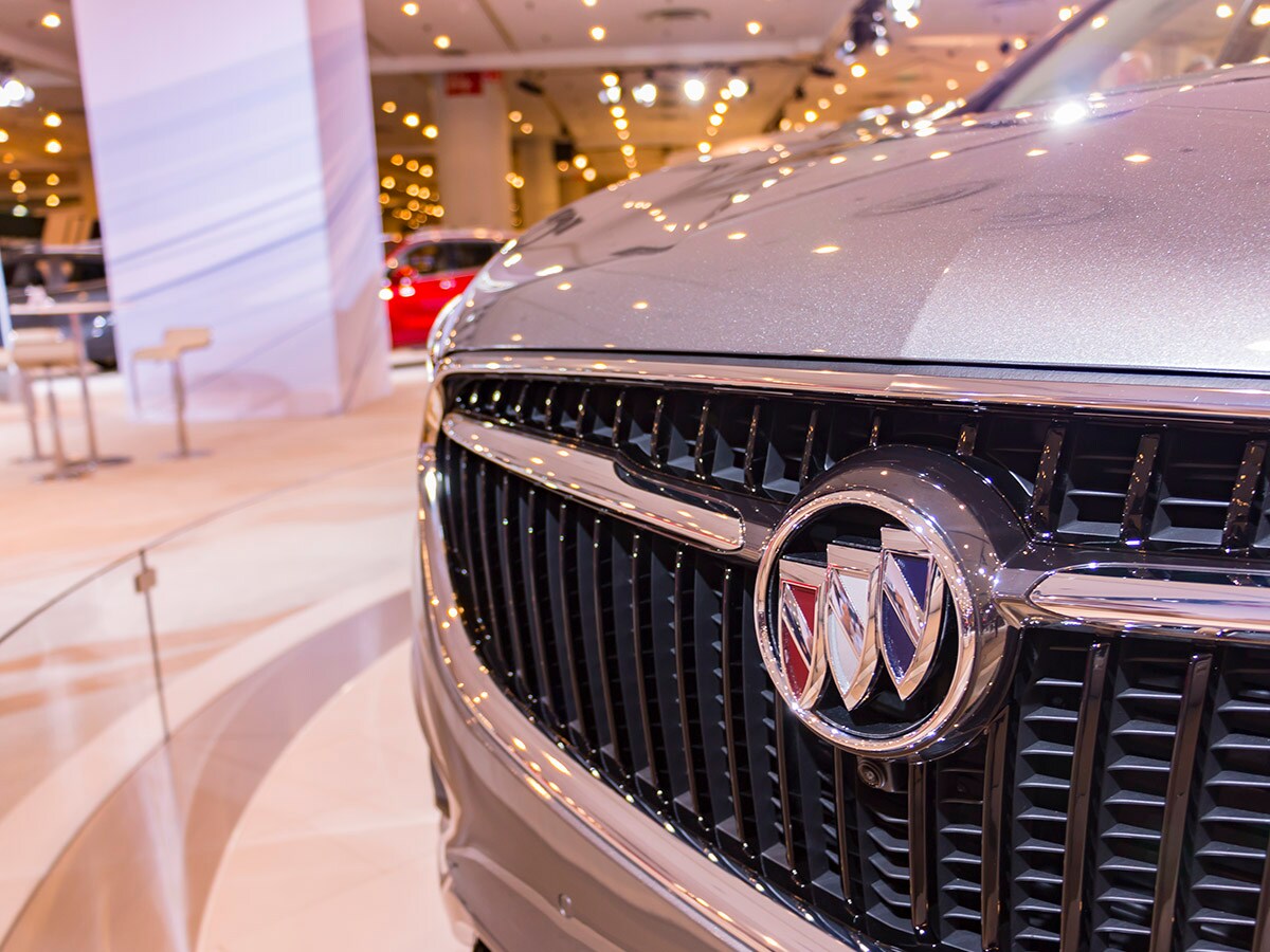 04 2018 Buick Enclave NYIAS KBB