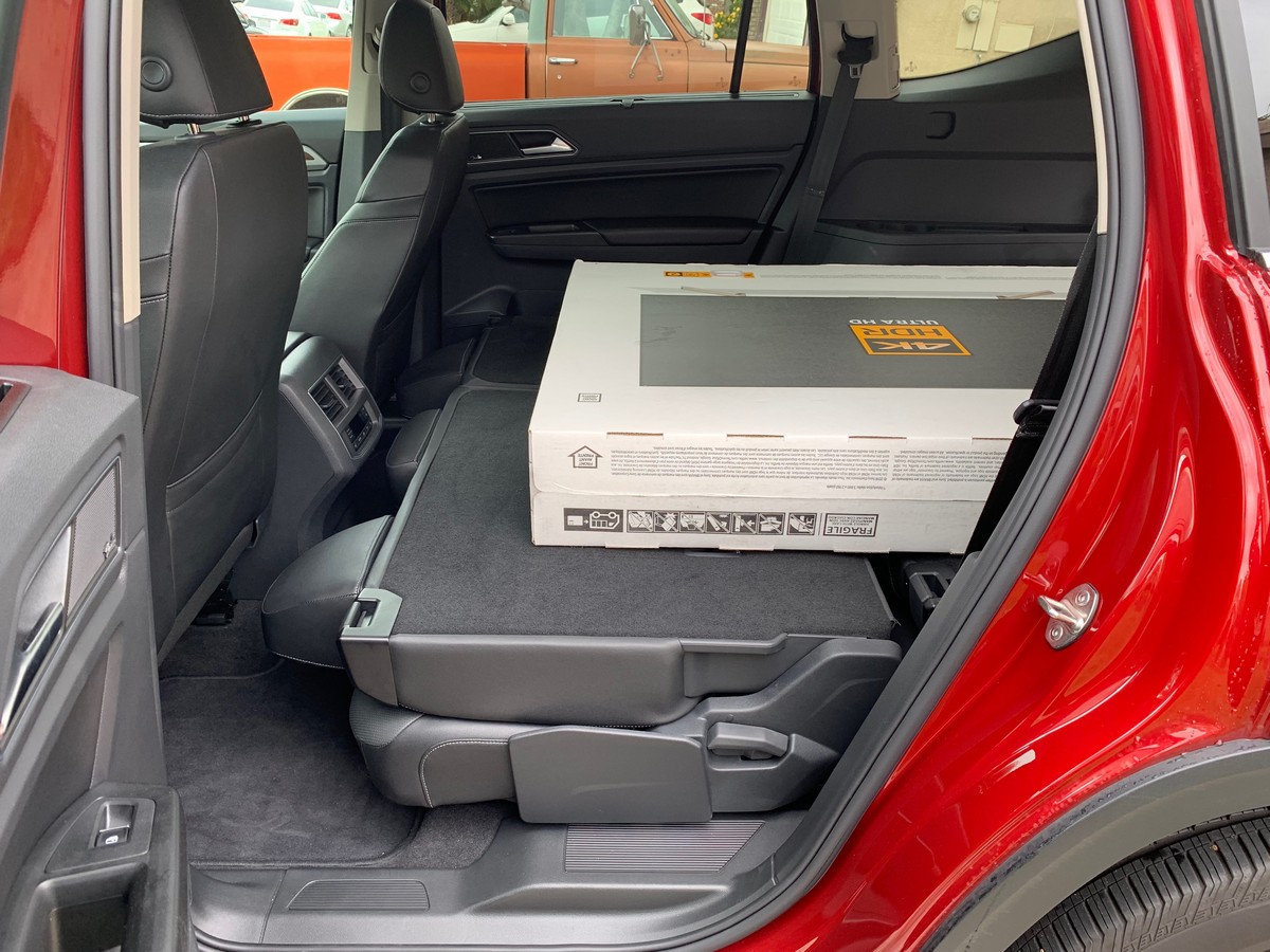 04 2018 Vw Atlas Update Cargo