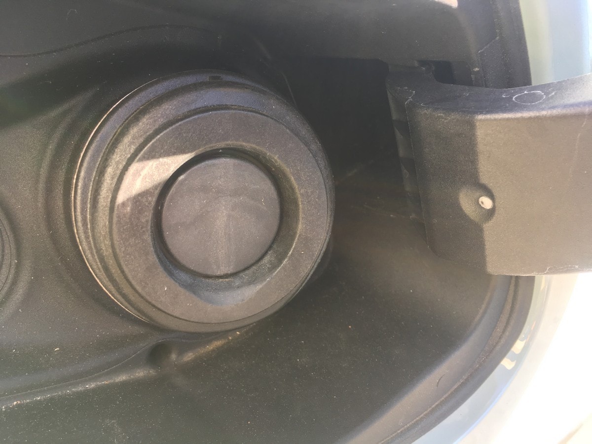 04 2019 Volvo XC40 Fuel