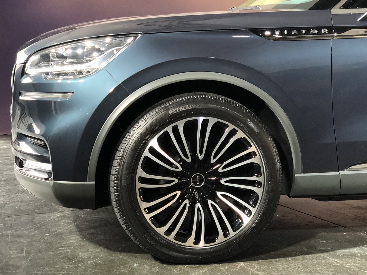 04 2019 Lincoln Aviator Kbb