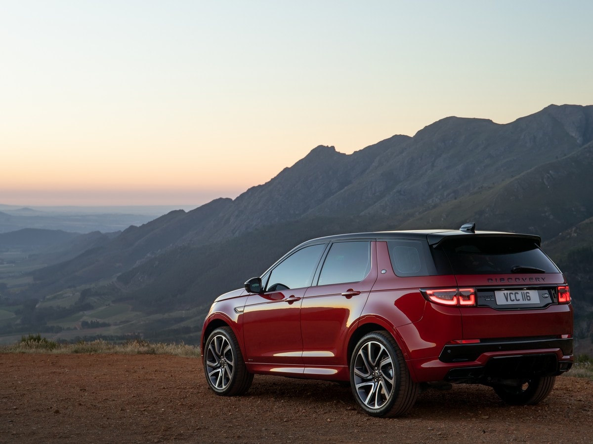 04 2020 Land Rover Discovery Sport Red