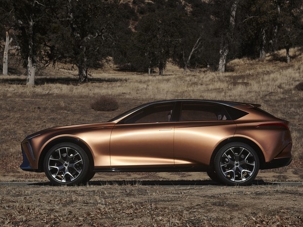 04 Lexus LF 1 Limitless Concept