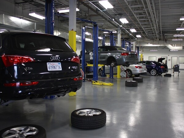 04 Manheim Riverside Vehicle Lifts