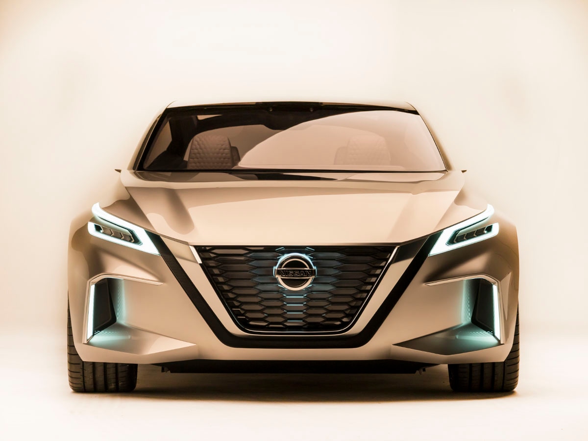 04 Nissan V Motion 2 Sedan Concept Exterior KBB