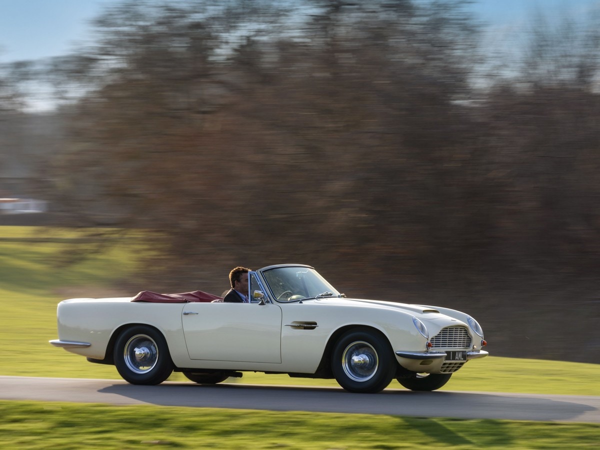 04 Aston Martin Heritage Ev Concept