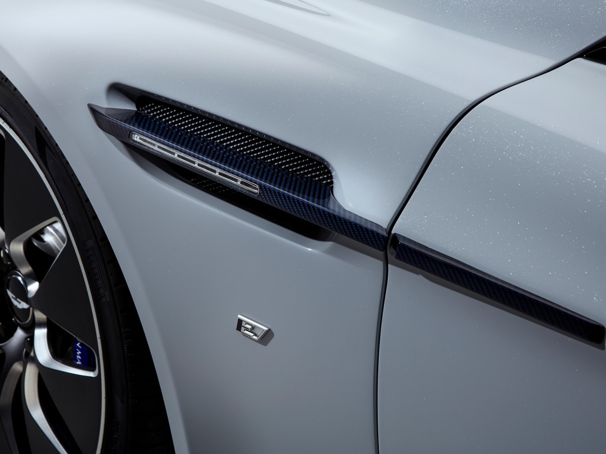 04 Aston Martin Rapide E