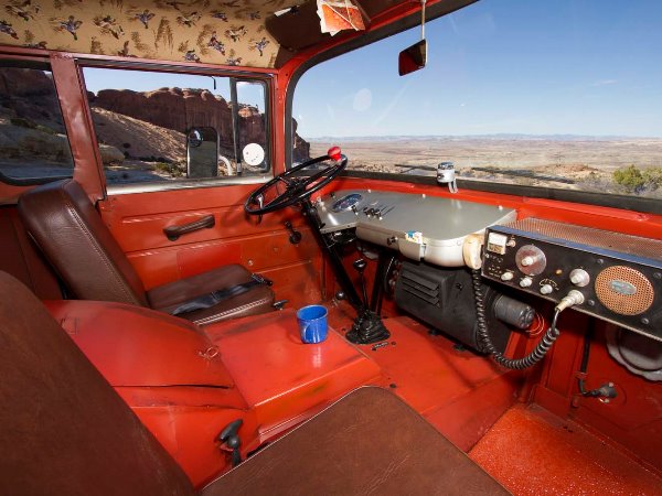 04 Jeep Fc 150