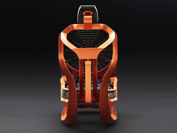 04 Lexus Kinetic Concept Seat