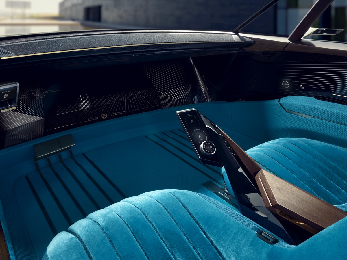 04 Peugeot E Legend Concept