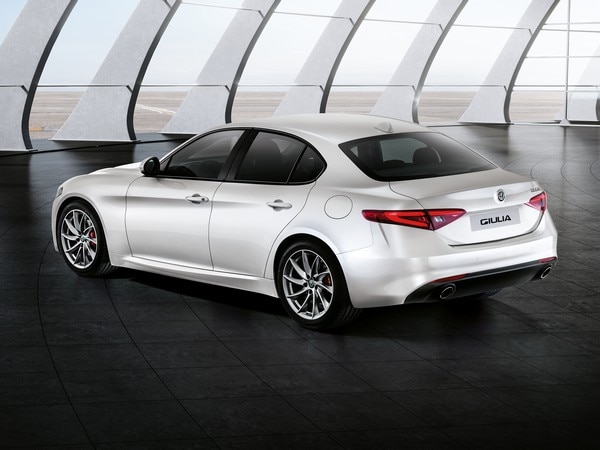 05 2017 Alfa Romeo Giulia