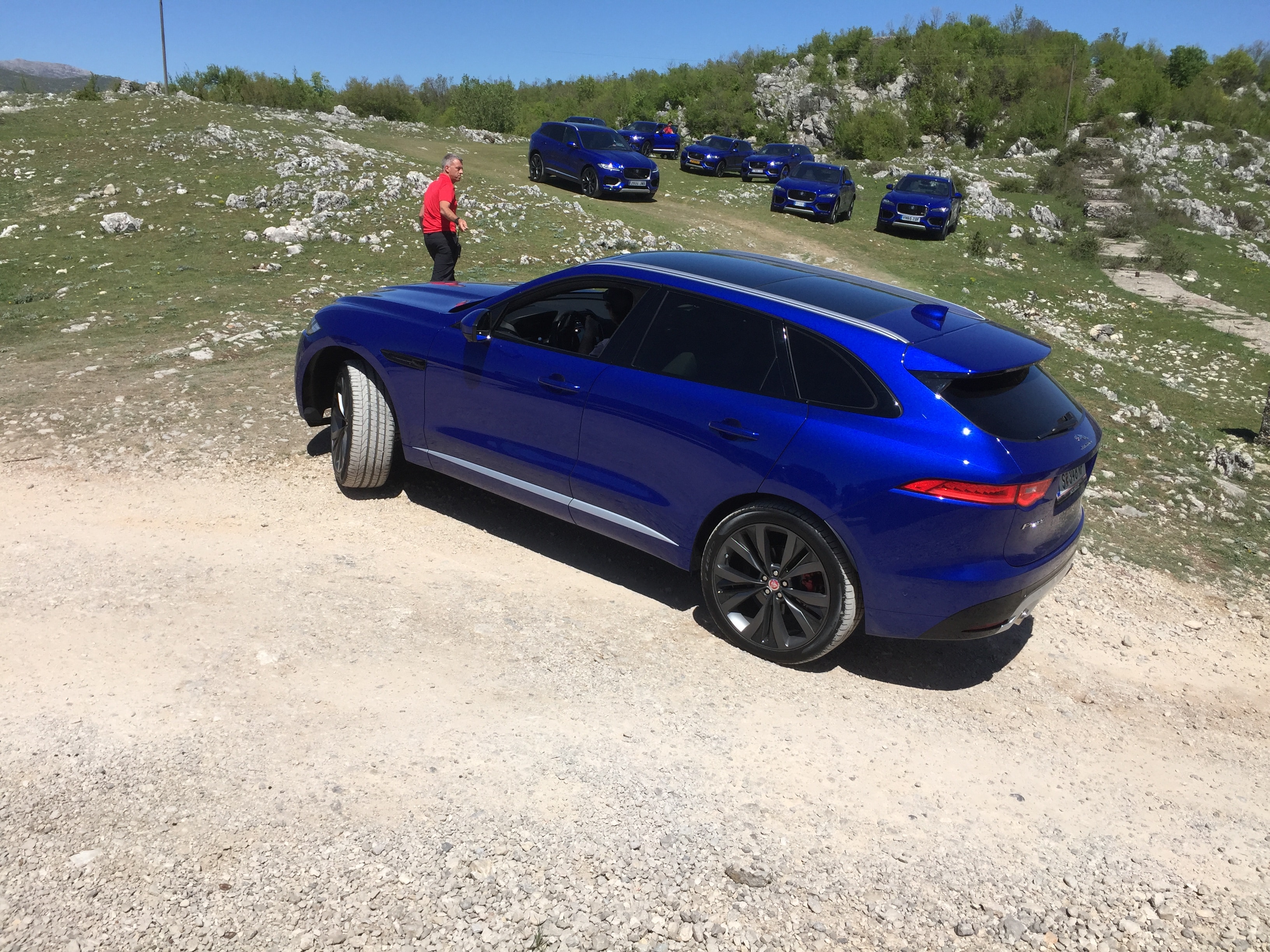 05 2017 Jaguar F Pace