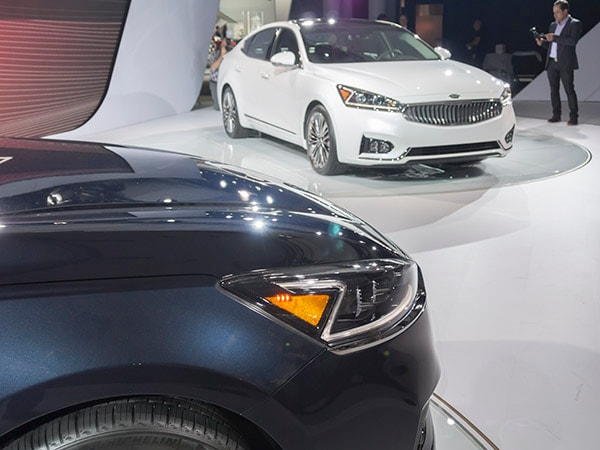 05 2017 Kia Cadenza